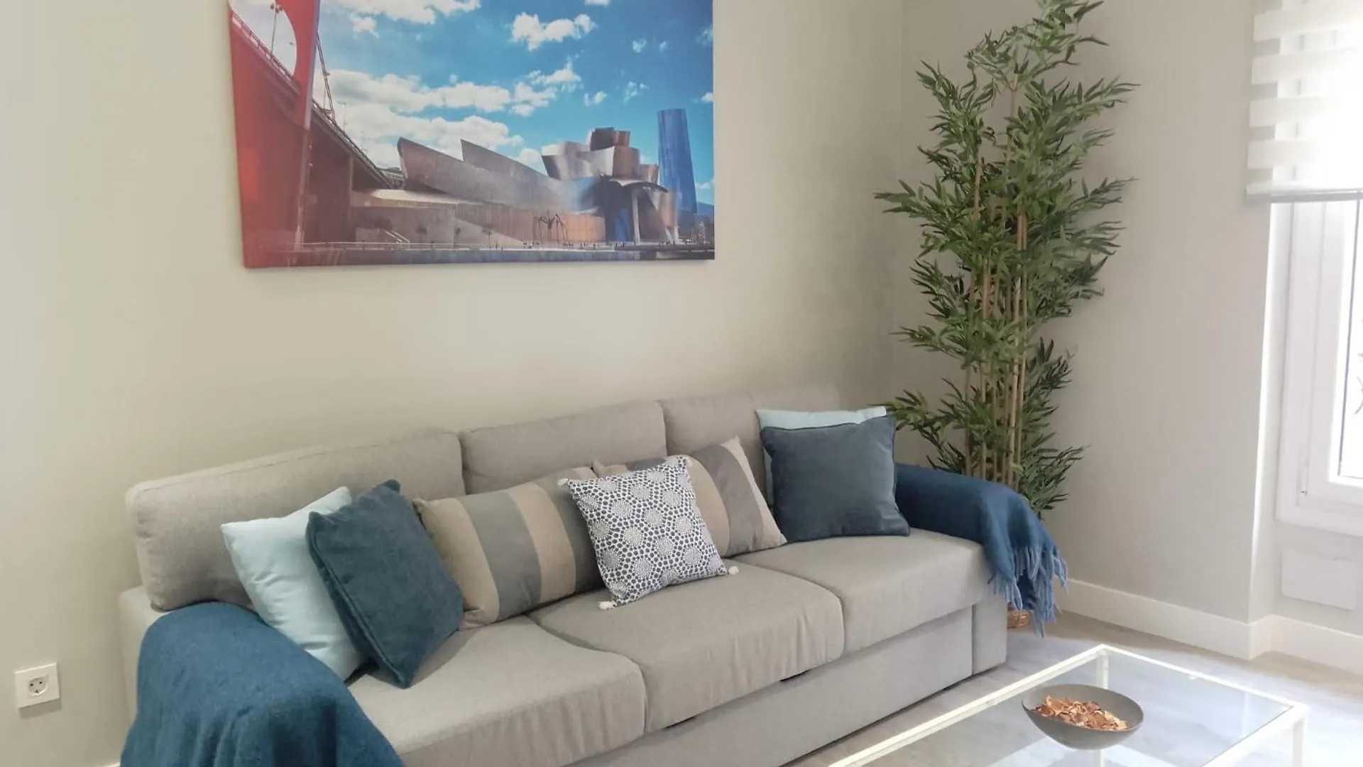 Nuevo, Casco Viejo, Mercado De La Ribera Bilbau Apartamento